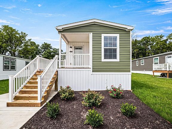 Exterior Image-1-Redman 65 JV Honey Ridge