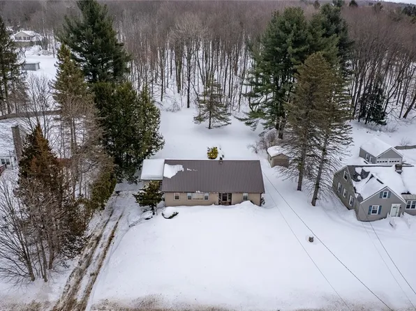 5726 Walker Rd, Deerfield, NY 13502