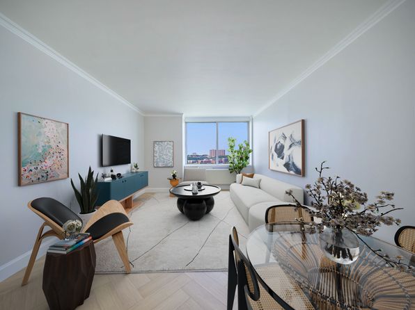 160 Riverside Blvd APT 16R