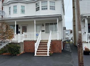 341 S Broad Mountain Ave, Frackville, PA 17931