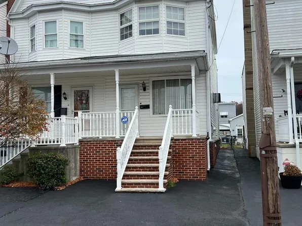 341 S Broad Mountain Ave, Frackville, PA 17931