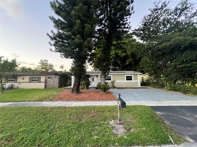 4959 SW 5th St, Pompano Beach, FL, 33068