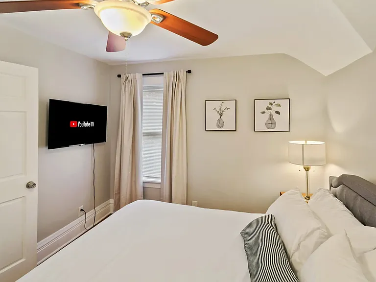 225 W Park Ave #1 — Photo 45