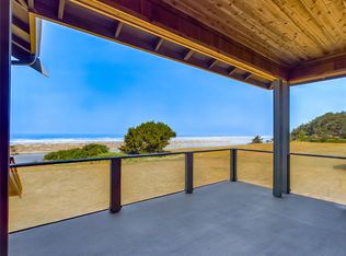 3032 Sandpointe Dr, McKinleyville, CA 95519