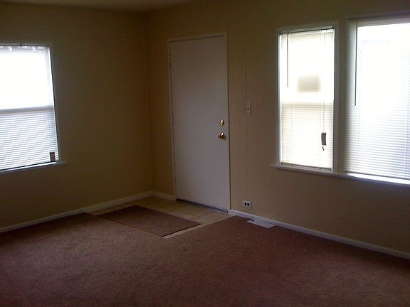 Living Room and Entrance