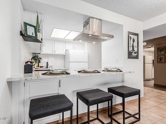 4th image of 11040 N 28TH Drive #124
