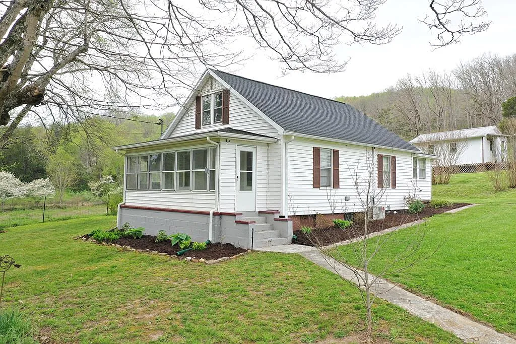 23261 Brumley Gap Rd photo 1