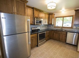 2814 Evergreen Rd N, Fargo, ND 58102