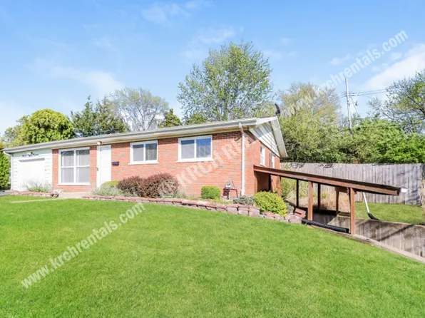 9514 Marveline Dr, Saint Louis, MO 63136