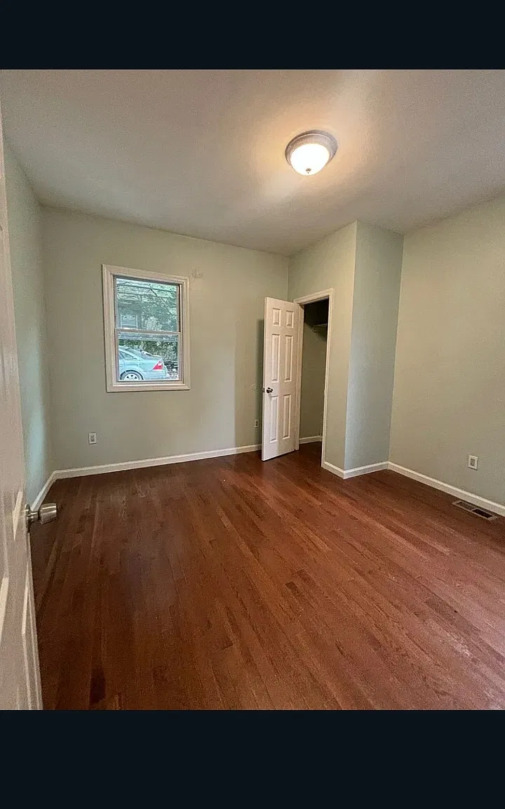 2 bed, $1,950 — Photo 2