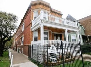 2519 W Montrose Ave, Chicago, IL 60618