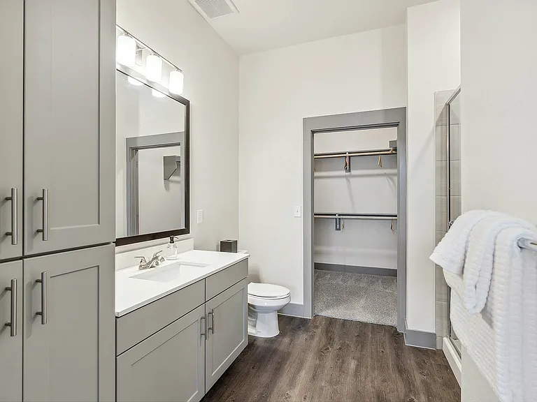 Casella - 55+ Active Adult Apartment Homes — Photo 20