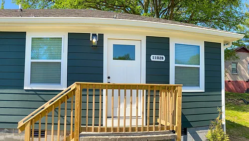 1102 Cecilia Ave #A Photo 1