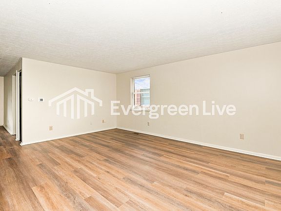 4th image of 8127 Mount Charles Dr