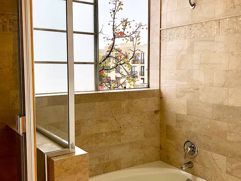 11812 Gorham Ave #Penthouse 1 — Photo 6