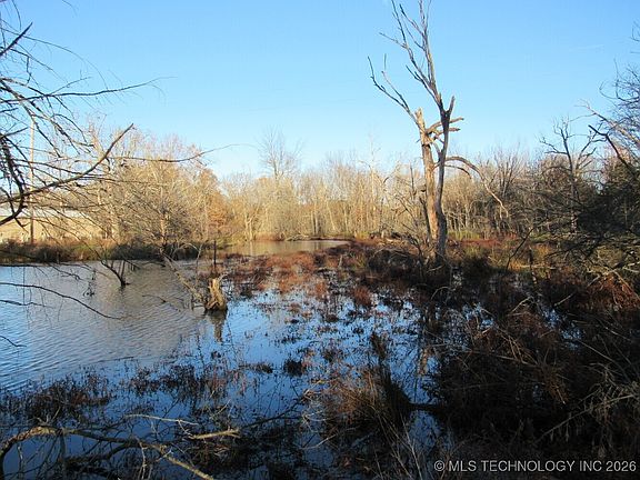 5th image of 436497 E 1660th Rd