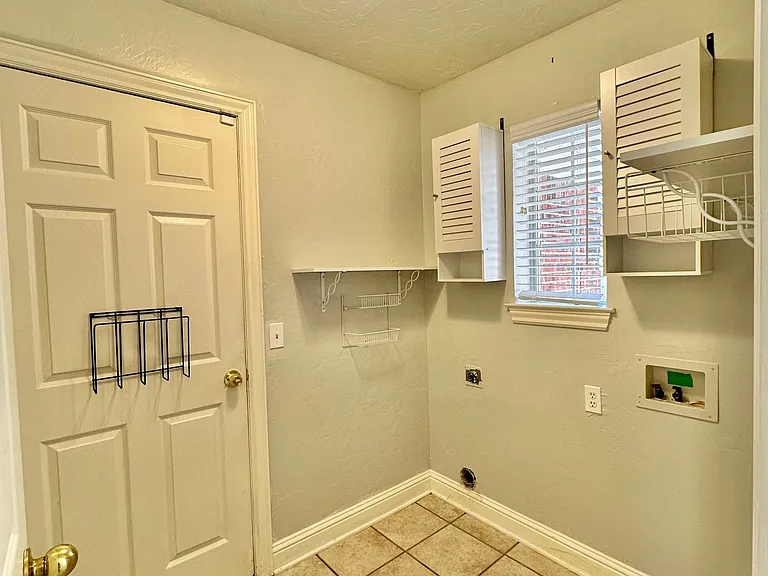 12704 Briar Hollow Ln — Photo 15