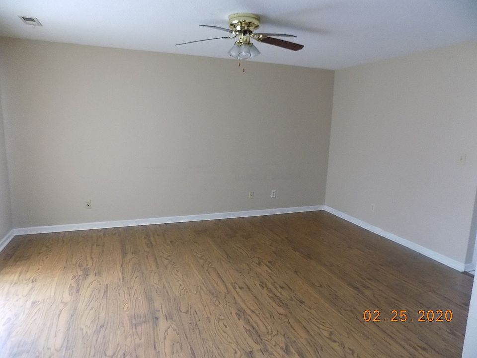 1st image of 1244C Parkway Pl #C