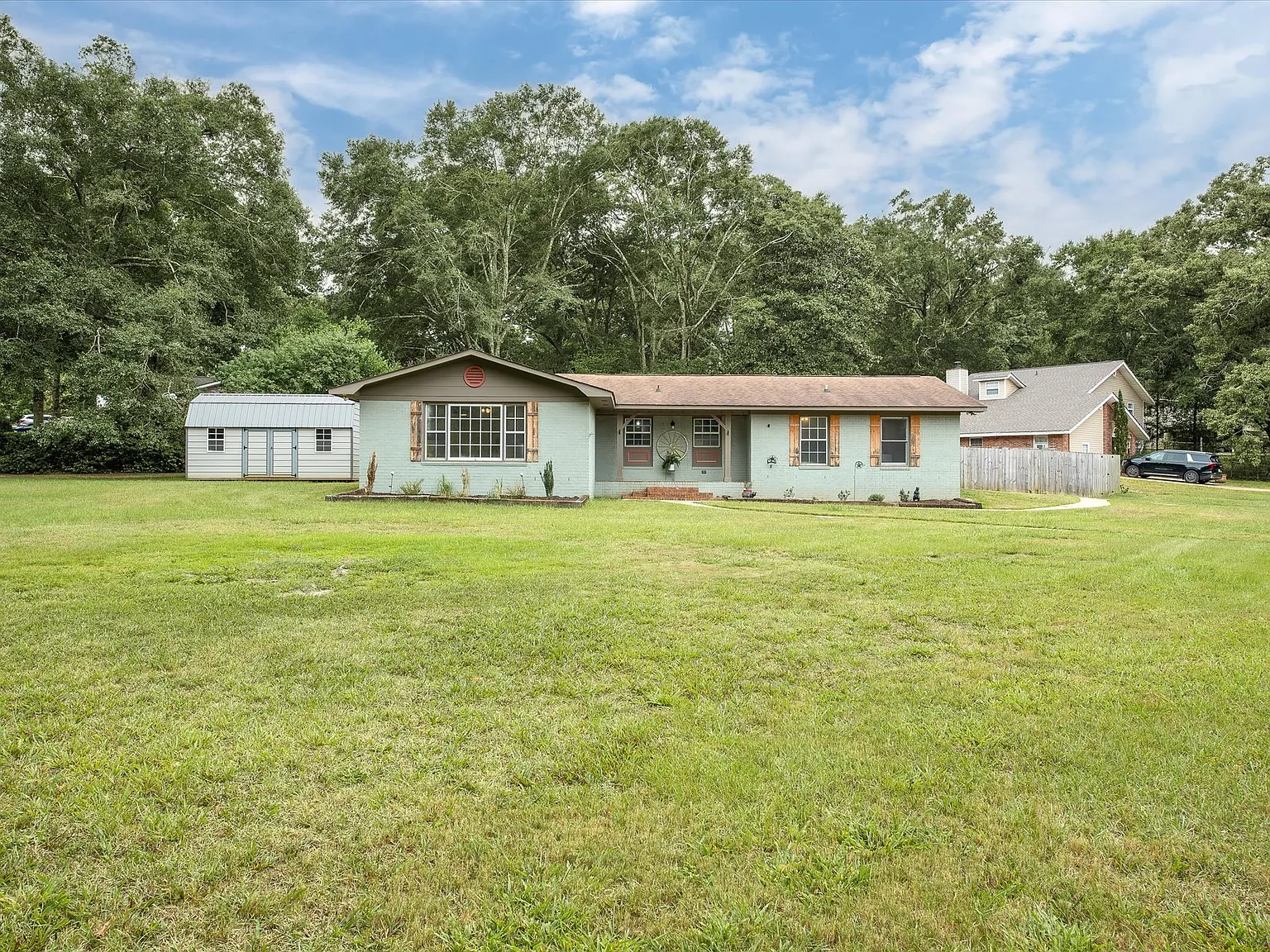 4 bed, 2229 sqft, $2,450 — Photo 1