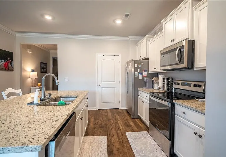 16246 Water Mill Rd — Photo 11
