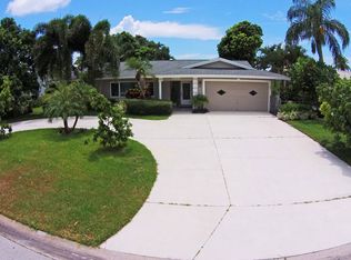 7966 9th Ave S, Saint Petersburg, FL 33707