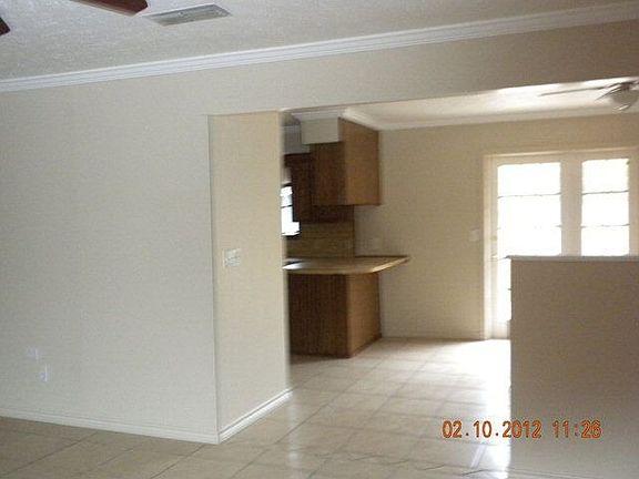 4th image of 1702 Birdsong St