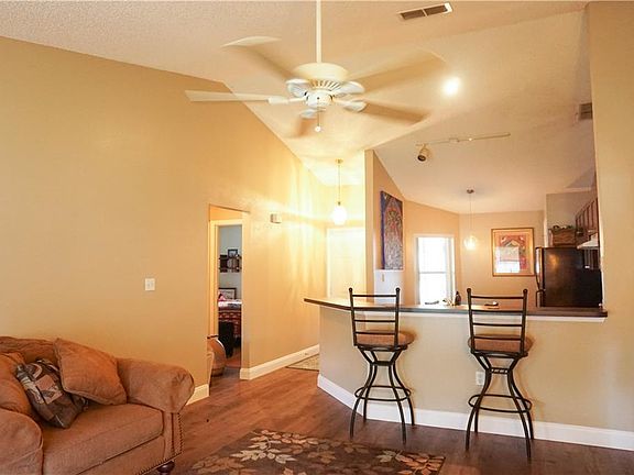 4th image of 2679 Wincherter Cir