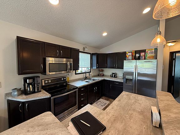 2nd image of 313 5th St E