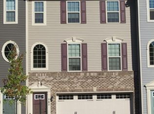 145 Arbor Trail Dr #1, Mc Kees Rocks, PA 15136