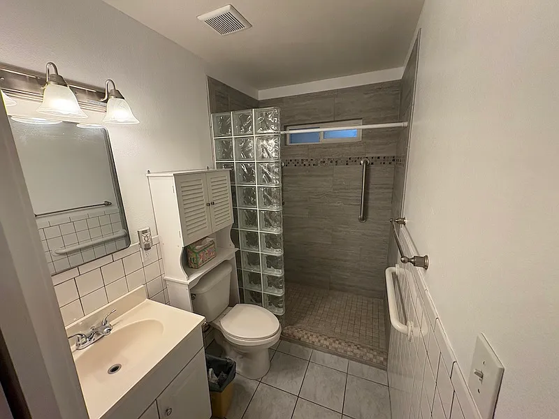 307 E Warner Ave — Photo 3