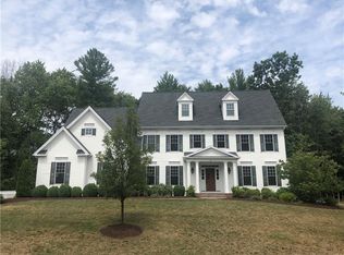 30 Bridgehampton Xing, Unionville, CT 06085