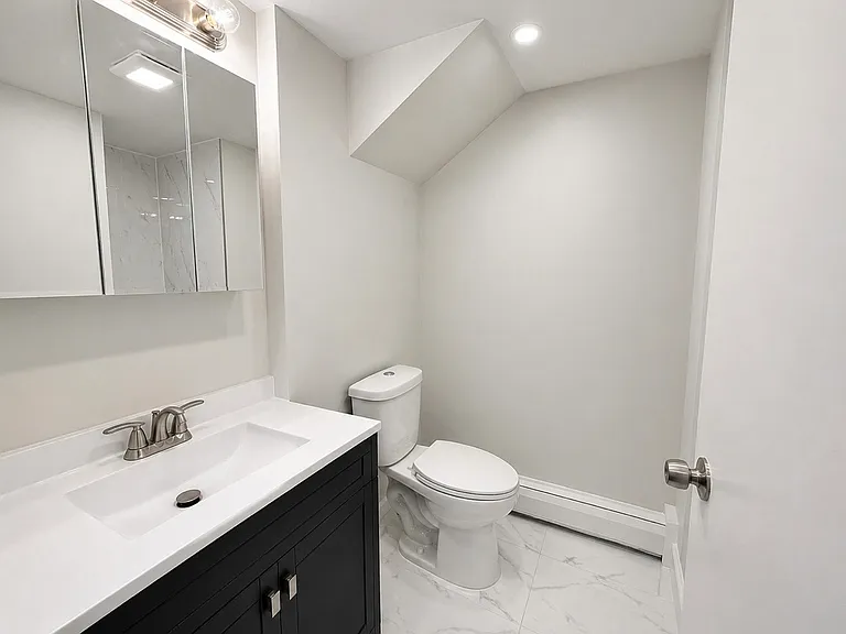 12253 S Peoria St — Photo 12