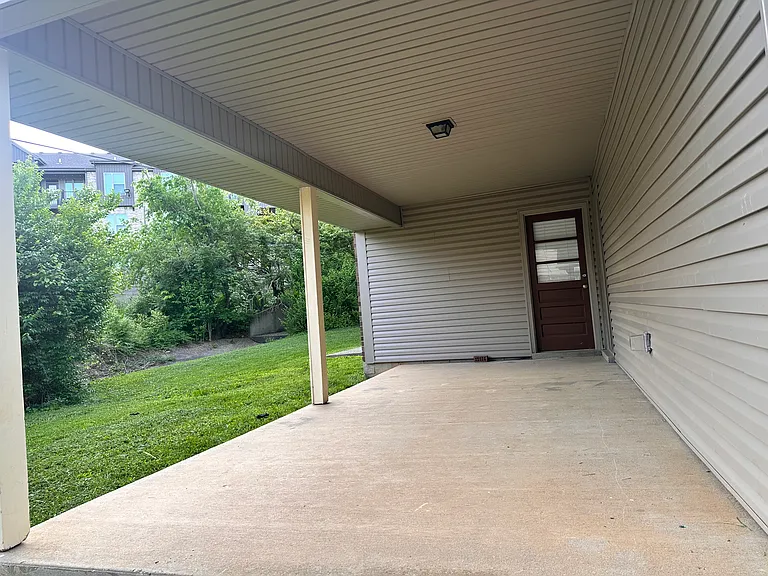 432 Lakebow Ct — Photo 27
