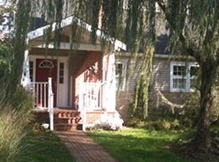 704 Jackson St, Falls Church, VA 22046