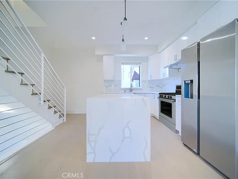 4455 S Slauson Ave — Photo 11