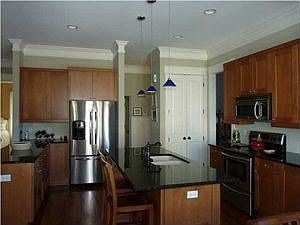 2nd image of 286 River Oak Dr