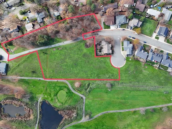 231 Fairway Dr, Weaverville, CA 96093