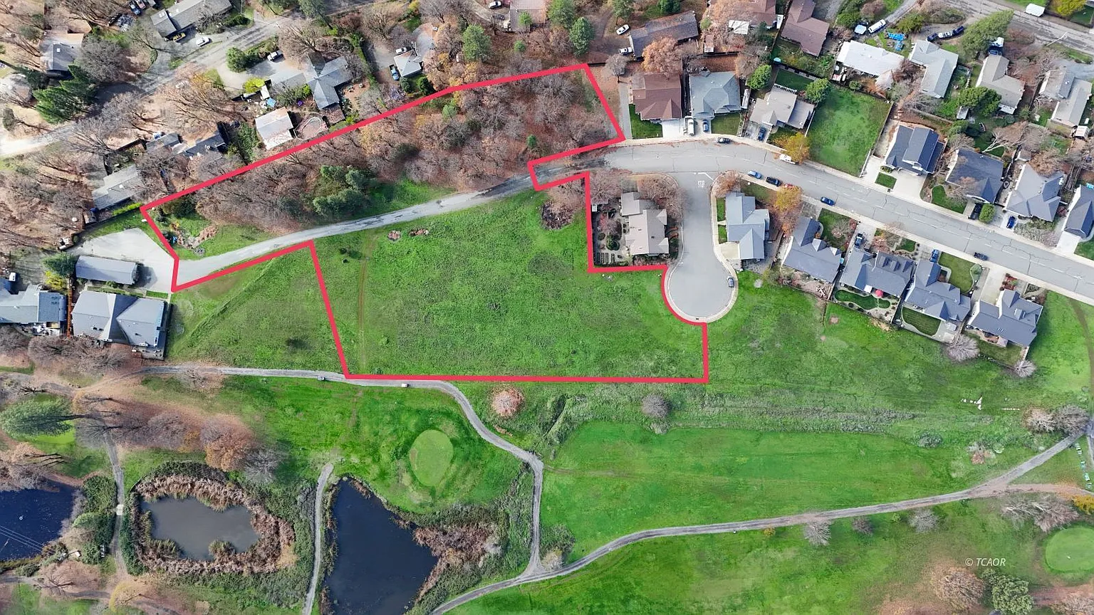 231 Fairway Dr photo 1