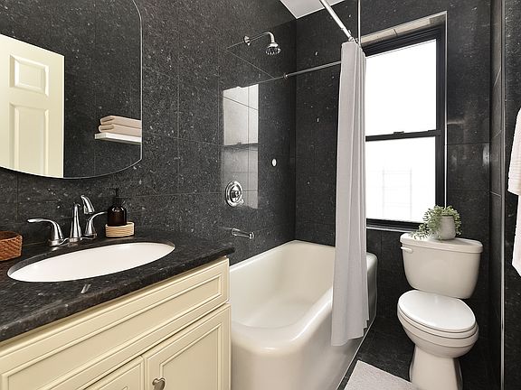 5th image of 8840 144th St APT D2