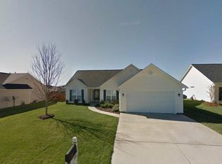 155 Lumber River Rd, Fletcher, NC 28732