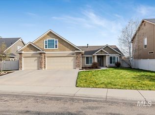 428 E Halpin Dr, Meridian, ID 83646