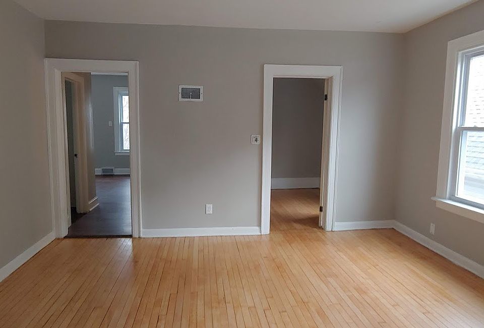 1st image of 3372 N Richards St #3374