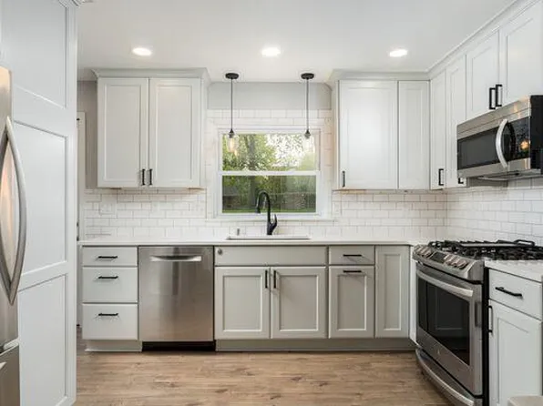 2441 North 111th STREET, Wauwatosa, WI 53226