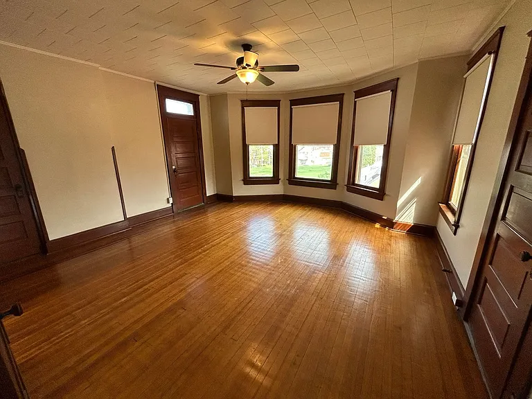 1015 Kentucky St — Photo 13