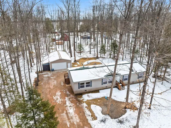 9277 Forest Trail Rd, Pound, WI 54161