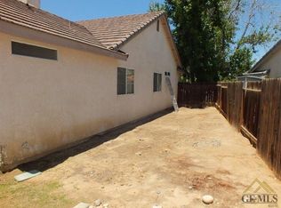 5122 Kickapoo Ct, Bakersfield, CA 93312