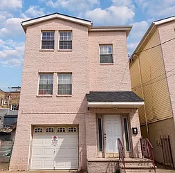 152 Van Winkle Avenue, #2