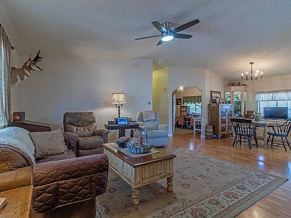 3rd image of 1715 Delores Ave