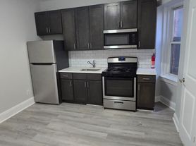 53 Wright Ave