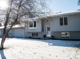 1836 36th Ave SE, Rochester, MN 55904